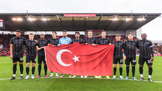 Hull City Türk bayrağı açtı