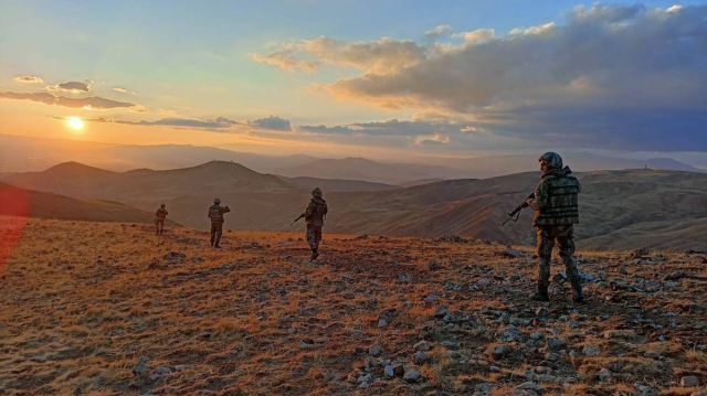 Mehmetçik hudutlarımızın güvenliği için görevinin başında