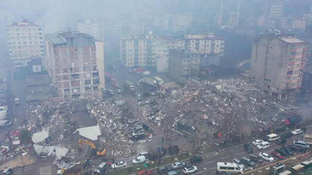 Deprem fay hattı