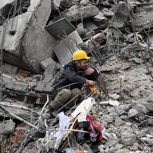 Asrın felaketinde dokuzuncu gün: 10 kentte 31 bin 643 kişi yaşamını yitirdi
