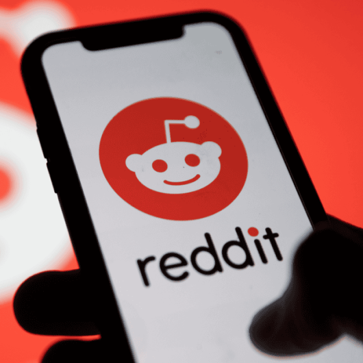 Reddit 2023'ün ikinci yarısında halka arz hedefliyor
