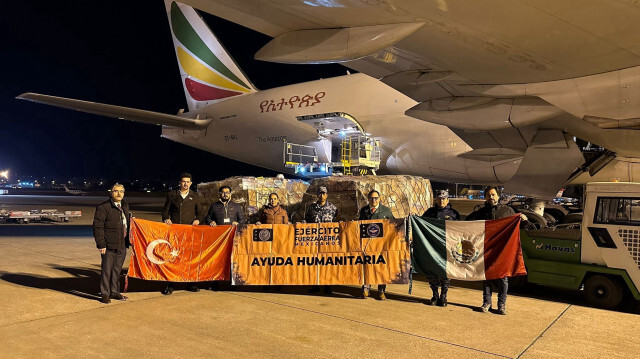 Meksika'dan gönderilen 100 ton insani yardım malzemesi Adana'ya ulaştı