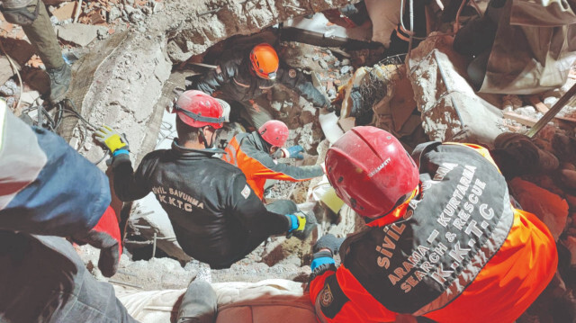 Depremin 10’uncu gününde Kahramanmaraş ve Hatay’da 5 kişi enkazdan sağ çıktı.