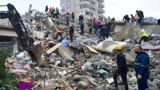 Adana’da, depremde yıkılan bazı binalara ilişkin yürütülen soruşturmada, 13 Şubat’ta 1, 14 Şubat’ta 5, 16 Şubat’ta 6 şüpheli tutuklanmıştı.
