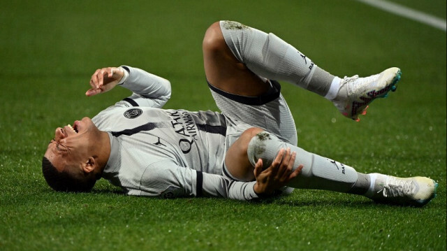 Mbappé s'est blessé hier soir, à moins de deux semaines du choc contre le Bayern Munich @Sylvain THOMAS / AFP