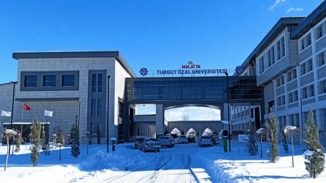 Turgut Özal Üniversitesi bütünleme sınavları ertelendi mi?