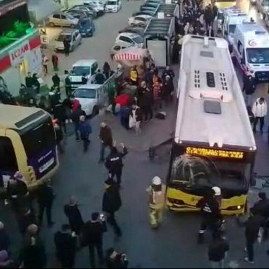 Bahçelievler'de İETT otobüsü minibüse çarptı: Bir kişi hayatını kaybetti