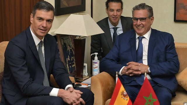Le Chef du gouvernement marocain, Aziz Akhannouch, et son homologue espagnol, Pedro Sanchez. Crédit Photo: AFP