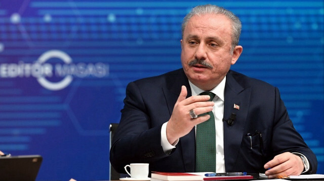 Le président de l' Assemblée Nationale de Türkiye, Mustafa Sentop. Crédit photo : AA