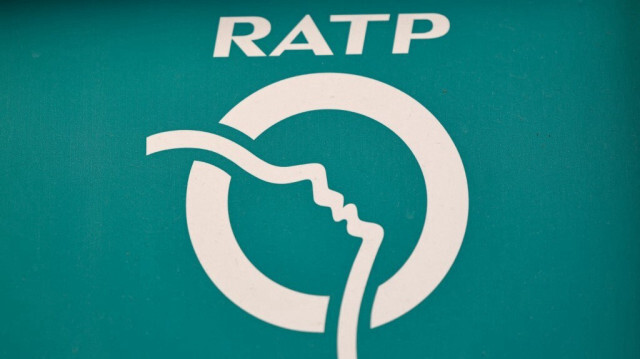 Logo de la RATP / Sameer Al-Doumy / AFP