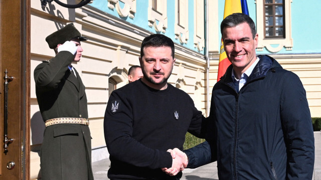 Le Président ukrainien Volodimir Zelensky et le Premier ministre espagnol Pedro Sanchez.  Crédit Photo: Borja Puig de la BELLACASA / LA MONCLOA / AFP