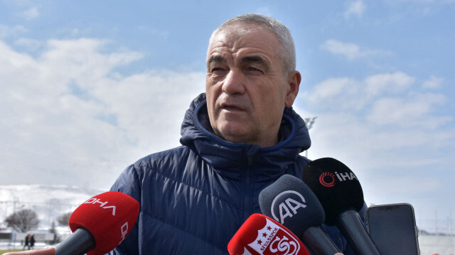 Sivasspor bu sezon Rıza Çalımbay yönetiminde 4 kulvarda da yoluna devam ediyor.