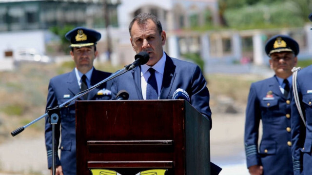 Yunanistan Savunma Bakanı Nikos Panayotopulos