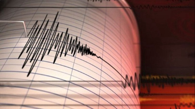 Endonezya açıklarında 6.3 büyüklüğünde deprem meydana geldi.