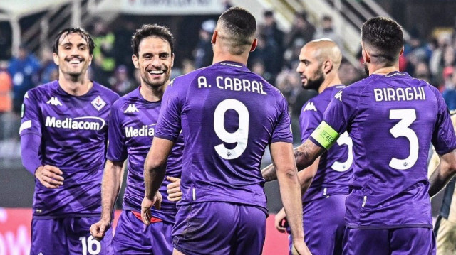 Fiorentina liginde 14. sırada yer alıyor. 