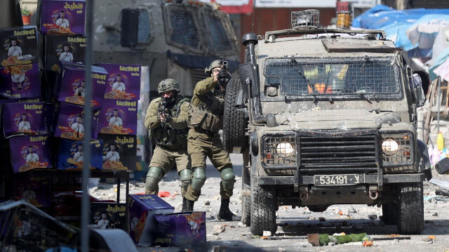 İsrail ordusundan Nablus'ta katliam.