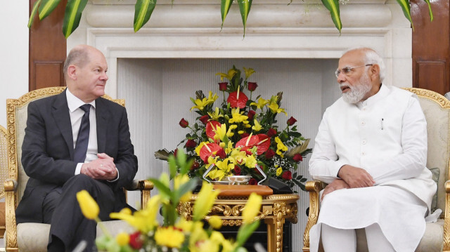 La rencontre d'Olaf Scholz, chancelier fédéral de l'Allemagne et le Premier ministre indien Narendra Modi. Crédit Photo: AA