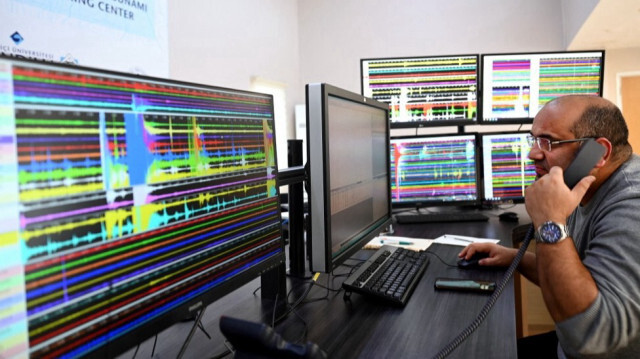 Centre régional de surveillance des tremblements de terre et des tsunamis de l'Observatoire de Kandilli à Istanbul. Crédit photo: OZAN KOSE / AFP