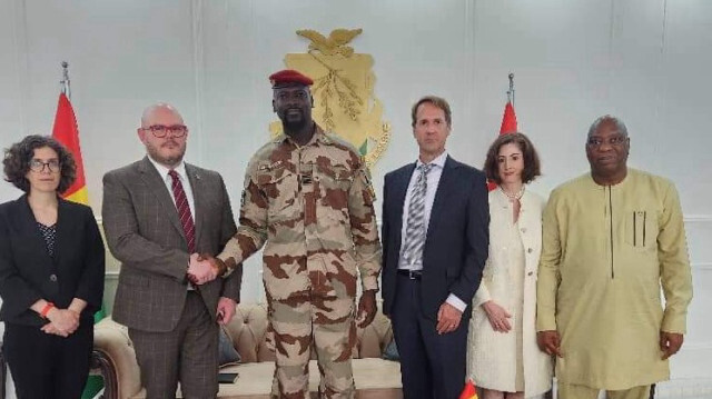 La visite des Sénateurs américains en Guinée. Crédit photo: APA News