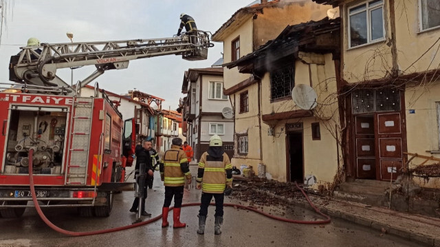 Tokat'ta evde çıkan yangında 3 kişi öldü, 1 kişi yaralandı