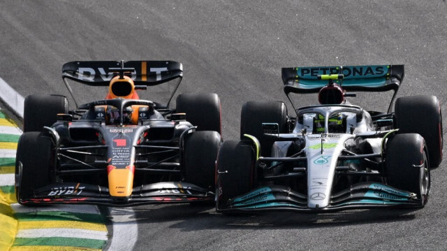 Le duel Hamilton vs Verstappen s'annonce serré pour la saison 2023. Crédit photo: NELSON ALMEIDA / AFP