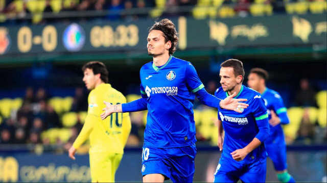 Enes Ünal'ın gol sevinci