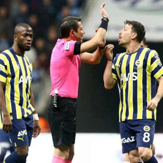 Adana Demirspor-Fenerbahçe maçındaki pozisyonlar için eski hakemler ne dedi?