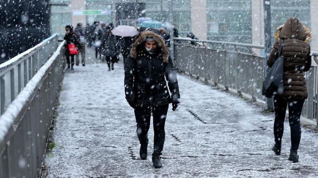 İstanbul'da hafta sonu kar yağışı bekleniyor. 
