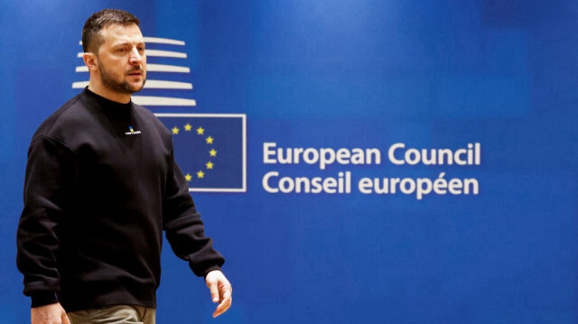 Le président ukrainien Volodymyr Zelensky lors du sommet au Parlement européen à Bruxelles, le 9 février 2023. Crédit photo: LUDOVIC MARIN / AFP