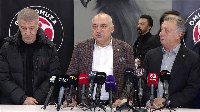 Trabzonspor Başkanı Ahmet Ağaoğlu, TFF Başkanı Mehmet Büyükekşi, Beşiktaş Başkanı Ahmet Nur Çebi