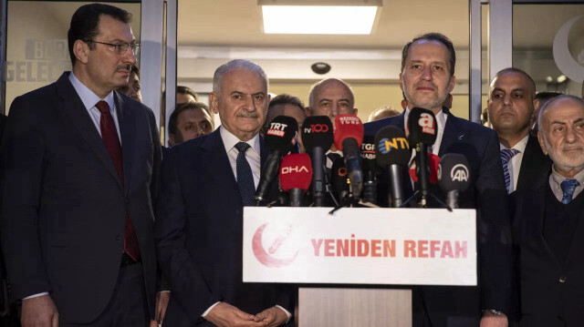 Yeniden Refah Partisi "ittifak" kararını verdi.