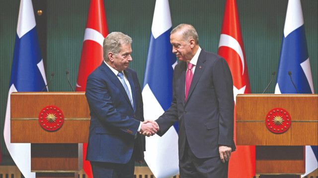 Cumhurbaşkanı Recep Tayyip Erdoğan, Finlandiya Cumhurbaşkanı Sauli Niinistö ile basın toplantısı gerçekleştirdi. 