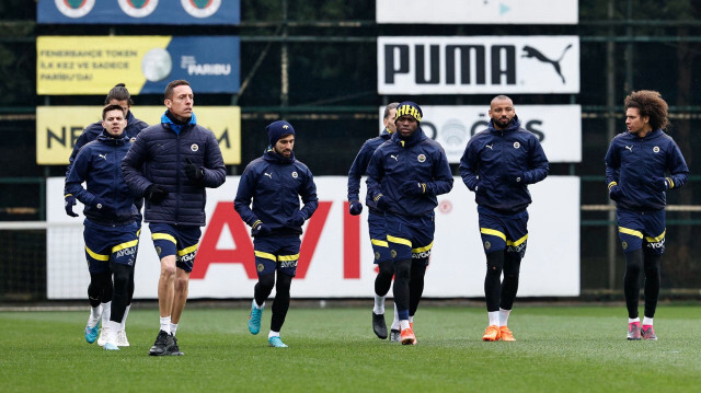 Fenerbahçe'de Alanyaspor maçı hazırlıkları sona erdi.