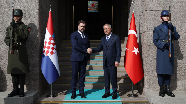MİLLİ Savunma Bakanı Hulusi Akar, Hırvatistan Savunma Bakanı Mario Banozic 