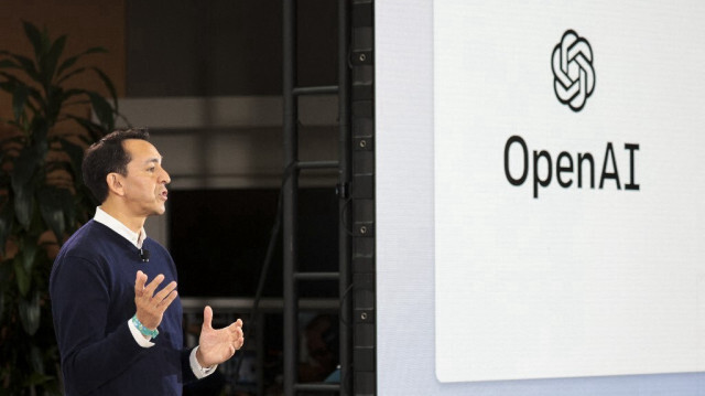 Yusuf Mehdi, vice-président de Microsoft pour la vie moderne, annonçant l'intégration de ChatGPT pour Bing chez Microsoft à Redmond, Washington, le 7 février 2023. Crédit Photo: Jason Redmond / AFP
