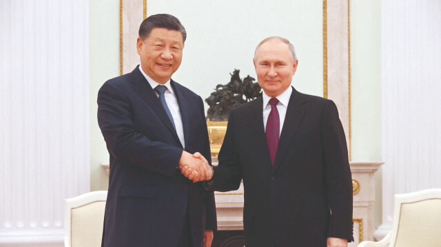Çin Devlet Başkanı Şi Cinping ve Rusya Devlet Başkanı Vladiir Putin, Moskova'da bir araya geldi. 