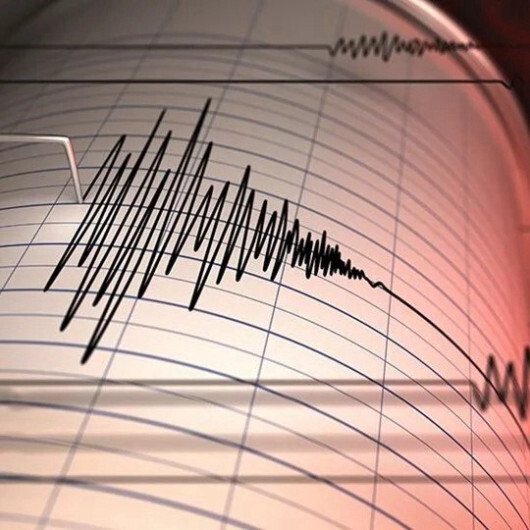 İran'ın kuzeydoğusunda 5 büyüklüğünde deprem