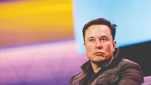 Elon Musk faiz lobisine karşı