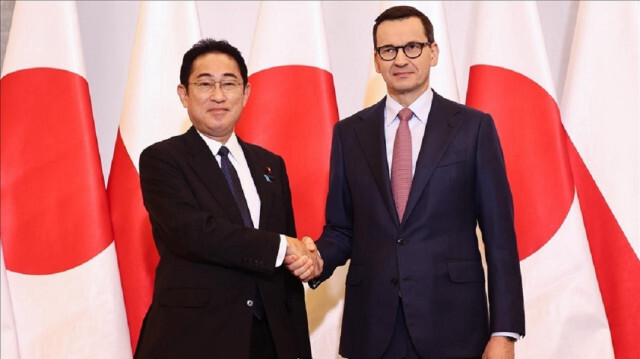 Japanese Prime Minister Fumio Kishida and Poland's Prime Minister Mateusz Morawiecki 