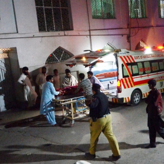 Afganistan'da deprem nedeniyle 3 kişi hayatını kaybetti