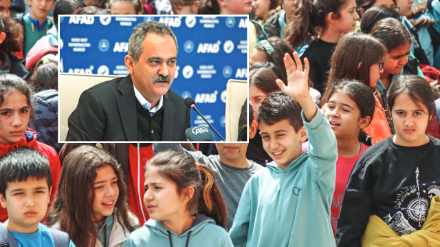 Milli Eğitim Bakanı Mahmut Özer, deprem bölgesinde kademeli şekilde eğitimin başlayacağını açıkladı. 