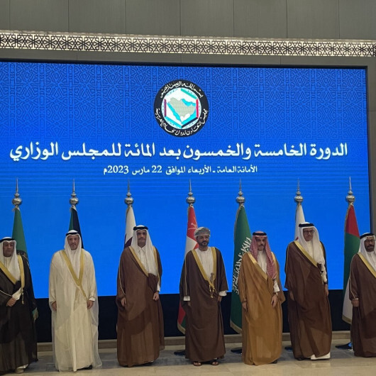 تأكيد خليجي لدعم متضرري الزلزال وترحيب بتمديد اتفاق الحبوب 