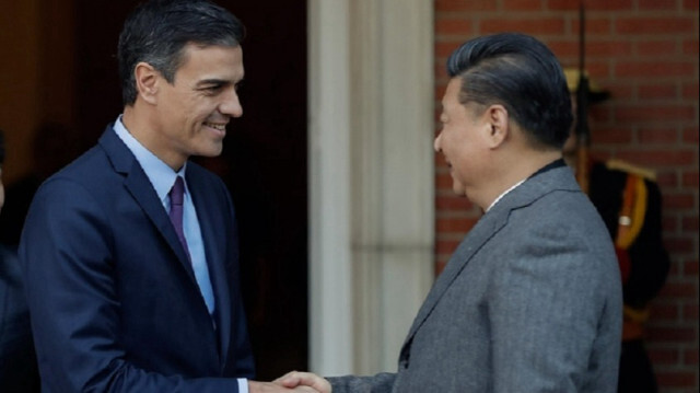 Spanish Prime Minister Pedro Sanchez and Chinese leader Xi Jinping 