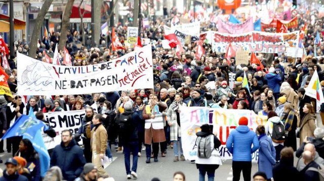 لليوم التاسع.. مظاهرات عمالية واسعة في فرنسا 