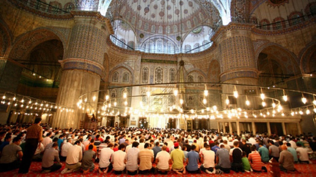 رمضان في إسطنبول.. لذة العبادة ومتعة السياحة 