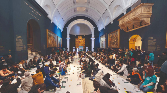 Londra'da iftar düzenlendi.