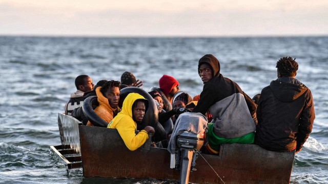 وصول أكثر من 2000 مهاجر غير نظامي إلى شواطئ إيطاليا
