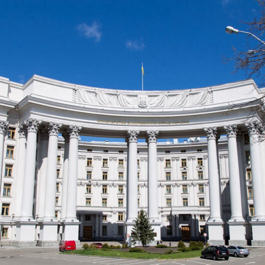كييف تطالب مجلس الأمن باجتماع طارئ يواجه "ابتزاز موسكو النووي"
