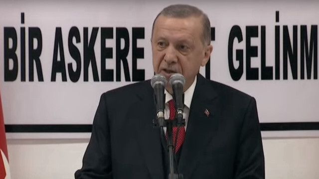 Cumhurbaşkanı Erdoğan Ankara'da askerlerle iftar yaptı