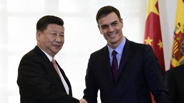 Le Premier ministre espagnol Pedro Sanchez et le président chinois Xi Jinping. Crédit photo: JAVIER SORIANO / archives /AFP